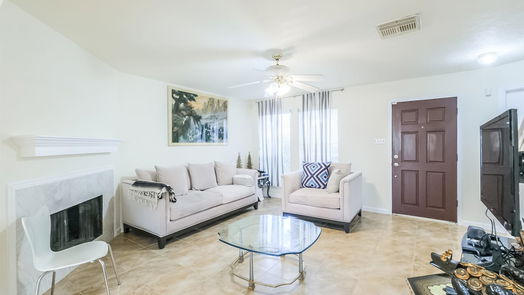 Houston 2-story, 5-bed 8903 Pecan Place Drive-idx