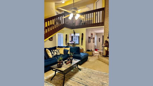 Houston 2-story, 3-bed 7902 Meadow Glen Drive-idx