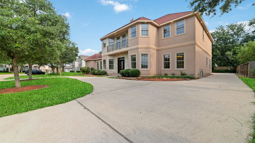 Houston 2-story, 4-bed 8316 Summit Place-idx