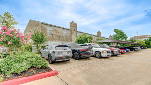 Houston 2-story, 2-bed 8245 Creekbend Drive-idx