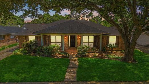 Houston 1-story, 4-bed 7618 Burning Hills Drive-idx