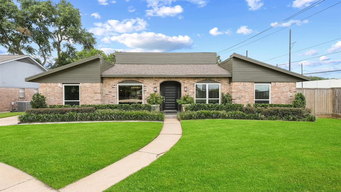 Houston 1-story, 4-bed 7602 Braes Meadow Drive-idx