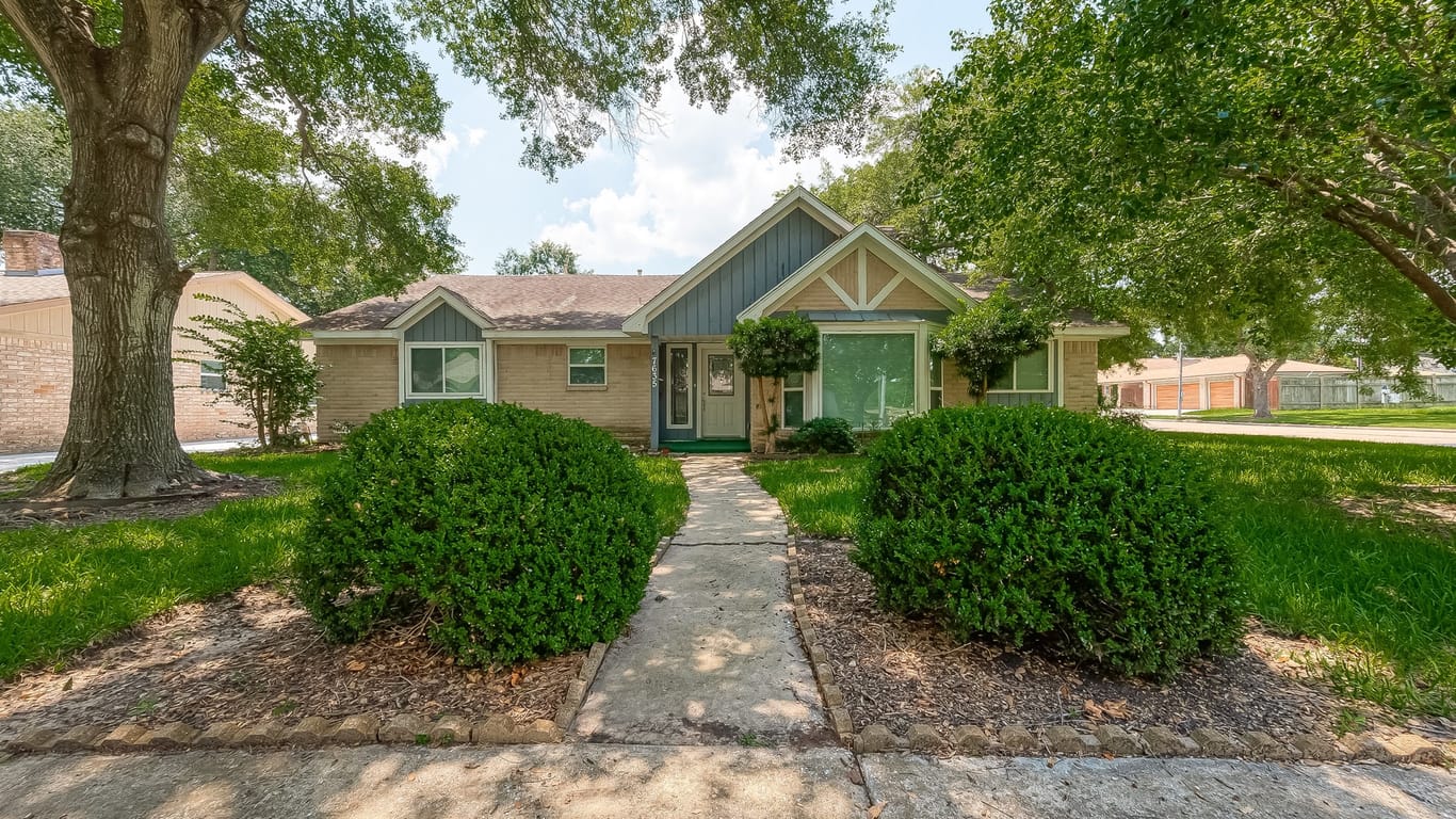 Houston 1-story, 4-bed 7635 Braesglen Drive-idx