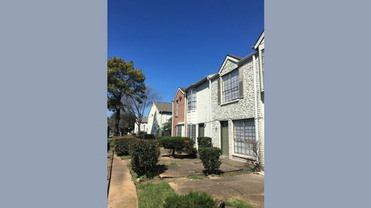 Houston 2-story, 3-bed 8711 Village Of Fondren Drive 8711-idx