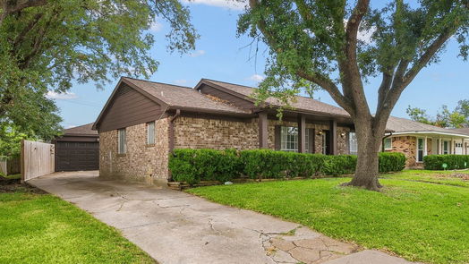 Houston 1-story, 3-bed 15403 Poolview Street-idx