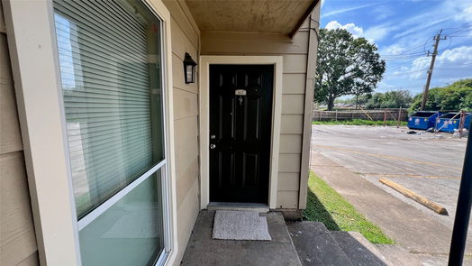 Houston 1-story, 2-bed 8100 Creekbend Drive 167-idx