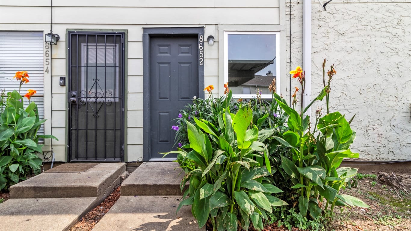 Houston 2-story, 3-bed 8652 Village Of Fondren Drive 8652-idx