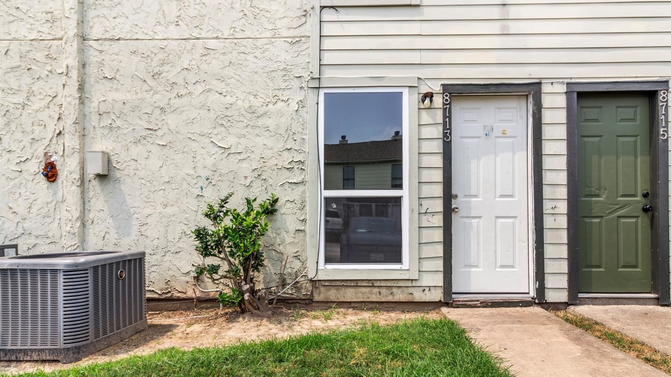 Houston 2-story, 3-bed 8713 Village Of Fondren Drive 8713-idx