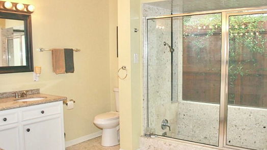 Houston 1-story, 3-bed 10823 Kitty Brook Drive-idx
