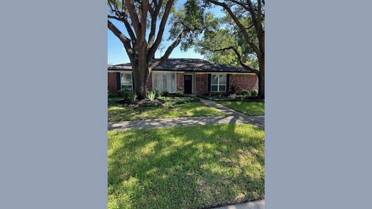 Houston 1-story, 4-bed 8510 Burning Hills Drive-idx