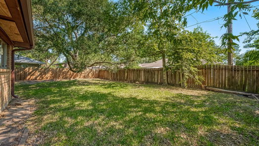 Houston 1-story, 3-bed 11811 S Kathy Avenue-idx