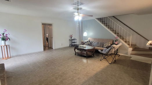 Houston null-story, 6-bed 12011 Sharpcrest Street-idx