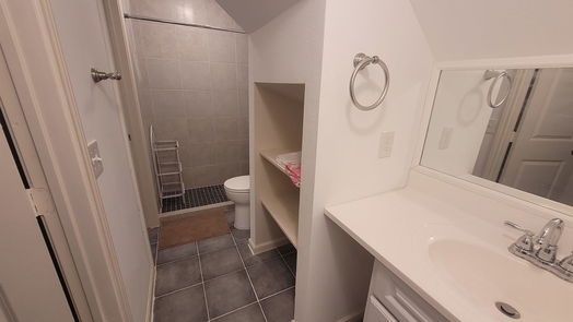 Houston null-story, 6-bed 12011 Sharpcrest Street-idx