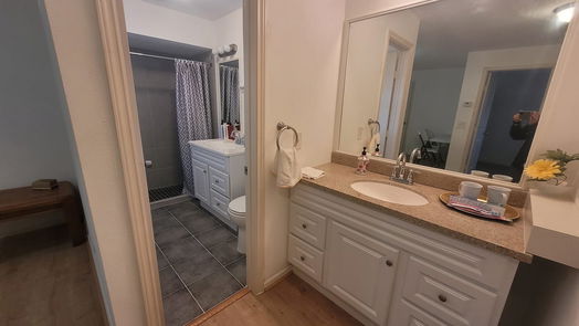 Houston null-story, 6-bed 12011 Sharpcrest Street-idx