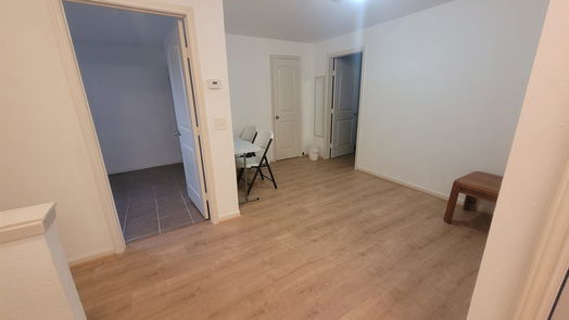 Houston null-story, 6-bed 12011 Sharpcrest Street-idx