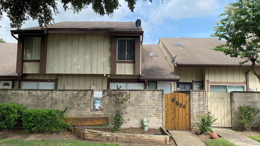 Houston 2-story, 3-bed 8620 Dairy View Lane-idx