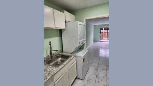 Houston 2-story, 2-bed 8405 Wilcrest Drive 2310-idx