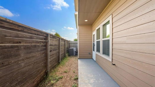 Houston 2-story, 3-bed 12623 Ashford Shore Drive-idx