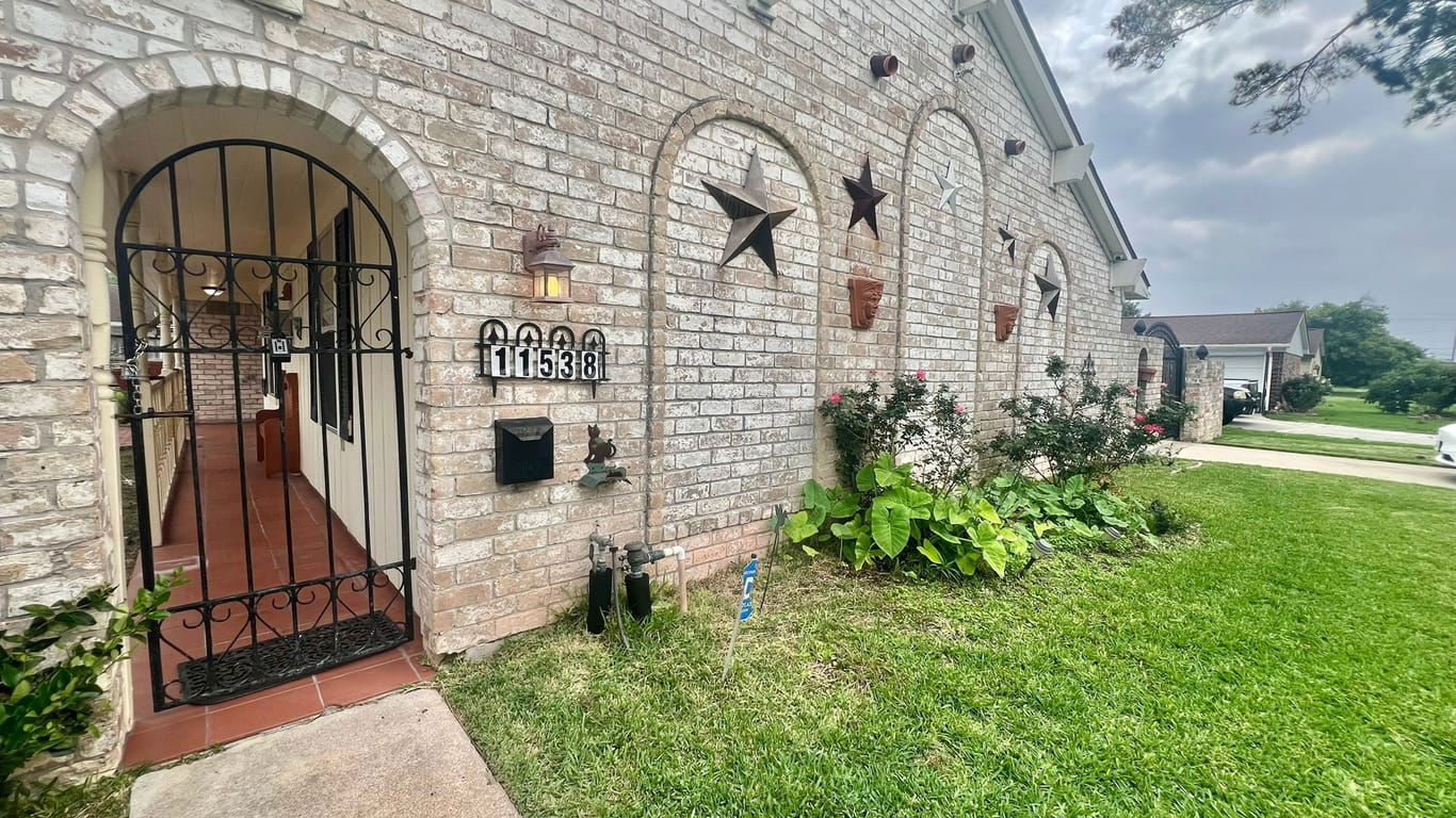 Houston 1-story, 3-bed 11538 Neff Street-idx