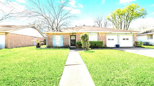 Houston 1-story, 3-bed 11623 Sharpview Drive-idx