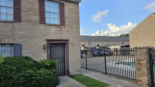 Houston 2-story, 2-bed 4040 Belle Park Drive 4040-idx