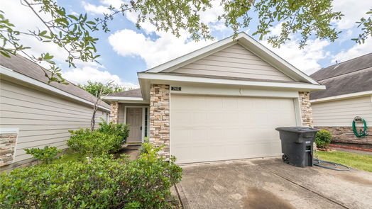 Houston 1-story, 3-bed 7927 Dairy View Lane-idx