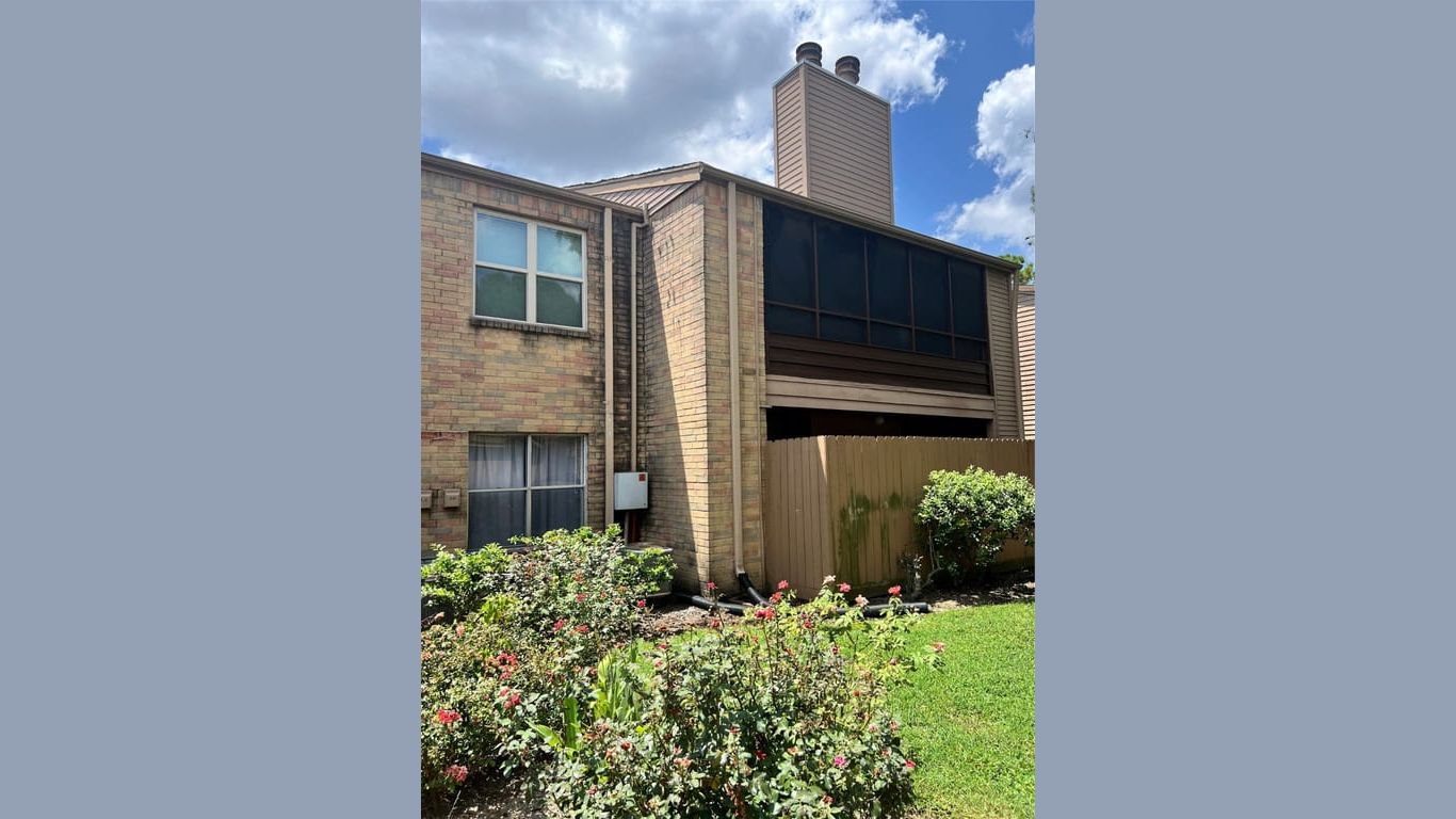 Houston 1-story, 2-bed 10555 Turtlewood Court 2903-idx