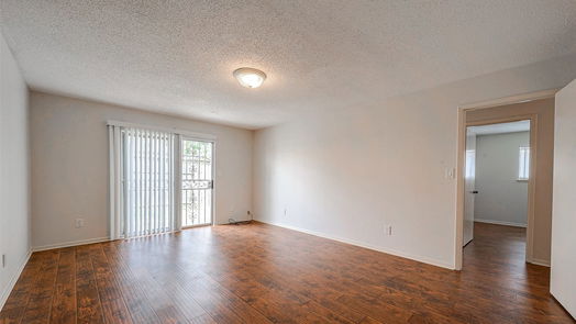 Houston 1-story, 3-bed 6227 Briar Glade Drive-idx