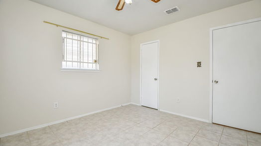 Houston 1-story, 3-bed 11303 Newbrook Drive-idx