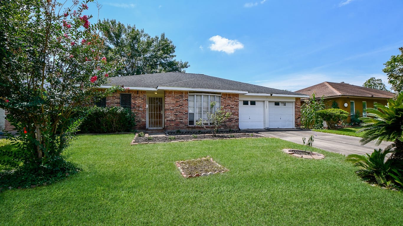 Houston 1-story, 3-bed 11303 Newbrook Drive-idx