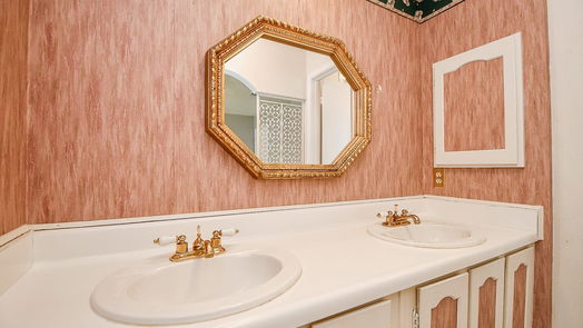 Houston 1-story, 3-bed 11303 Newbrook Drive-idx