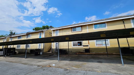 Houston 1-story, 2-bed 8405 Wilcrest Drive 1703-idx