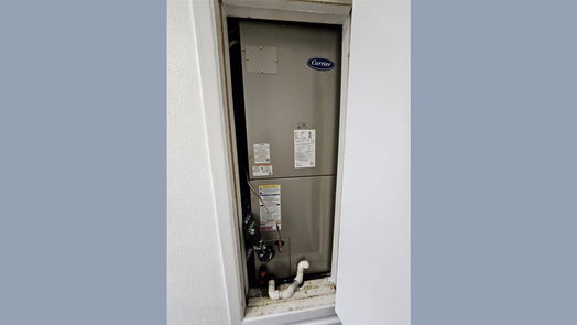 Houston 1-story, 2-bed 8405 Wilcrest Drive 1703-idx