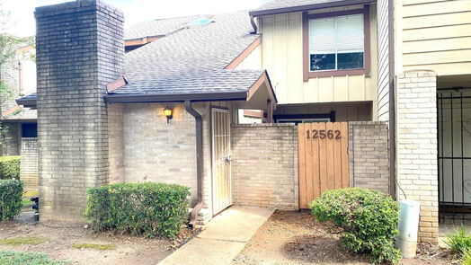 Houston 2-story, 3-bed 12562 Newbrook Drive-idx