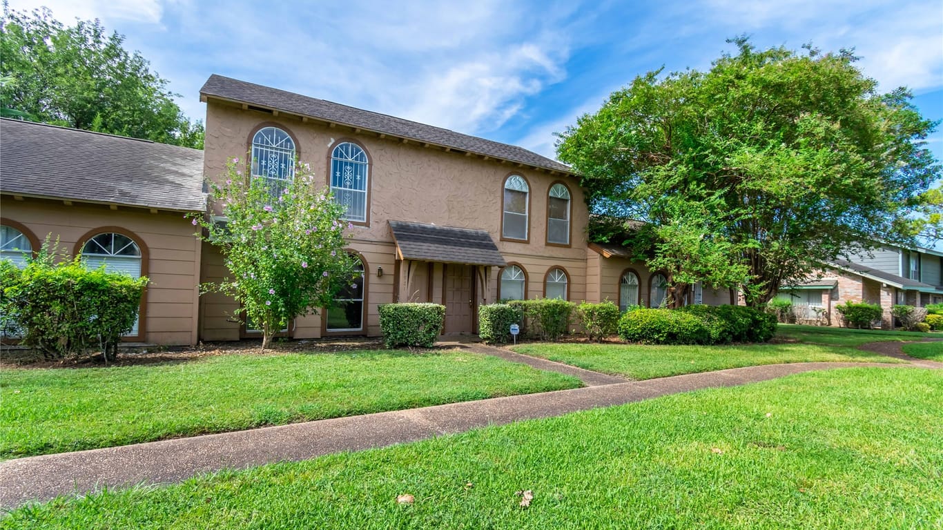 Houston 2-story, 2-bed 7921 Cook Road-idx