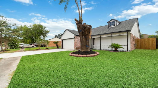 Houston 1-story, 3-bed 12531 Sharpview Drive-idx