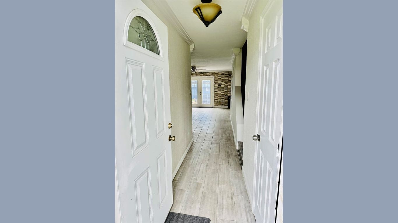 Houston 2-story, 2-bed 8405 Wilcrest Drive 3108-idx