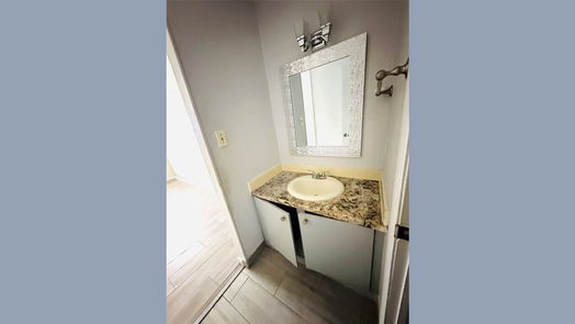 Houston 2-story, 2-bed 8405 Wilcrest Drive 3108-idx