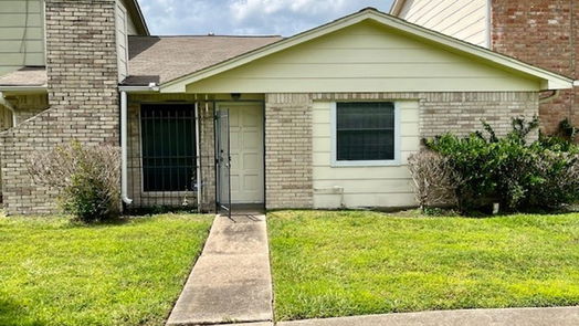 Houston 1-story, 2-bed 6435 S Briar Bayou Drive-idx