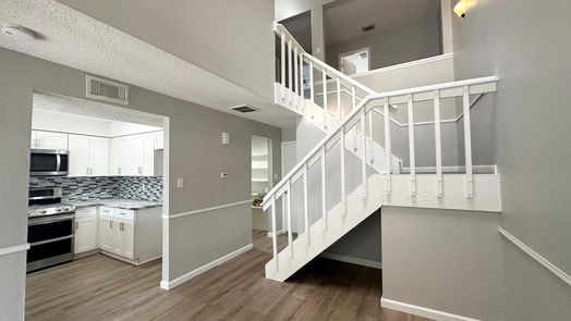 Houston 2-story, 3-bed 12520 Newbrook Drive-idx