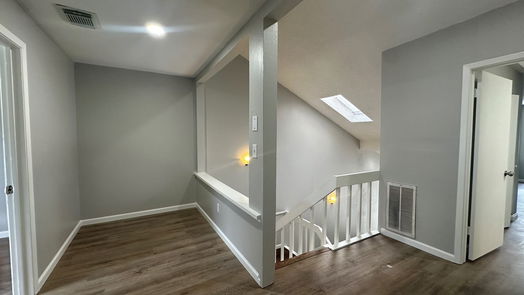 Houston 2-story, 3-bed 12520 Newbrook Drive-idx