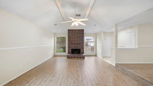 Houston 1-story, 3-bed 6110 Briar Terrace Drive-idx