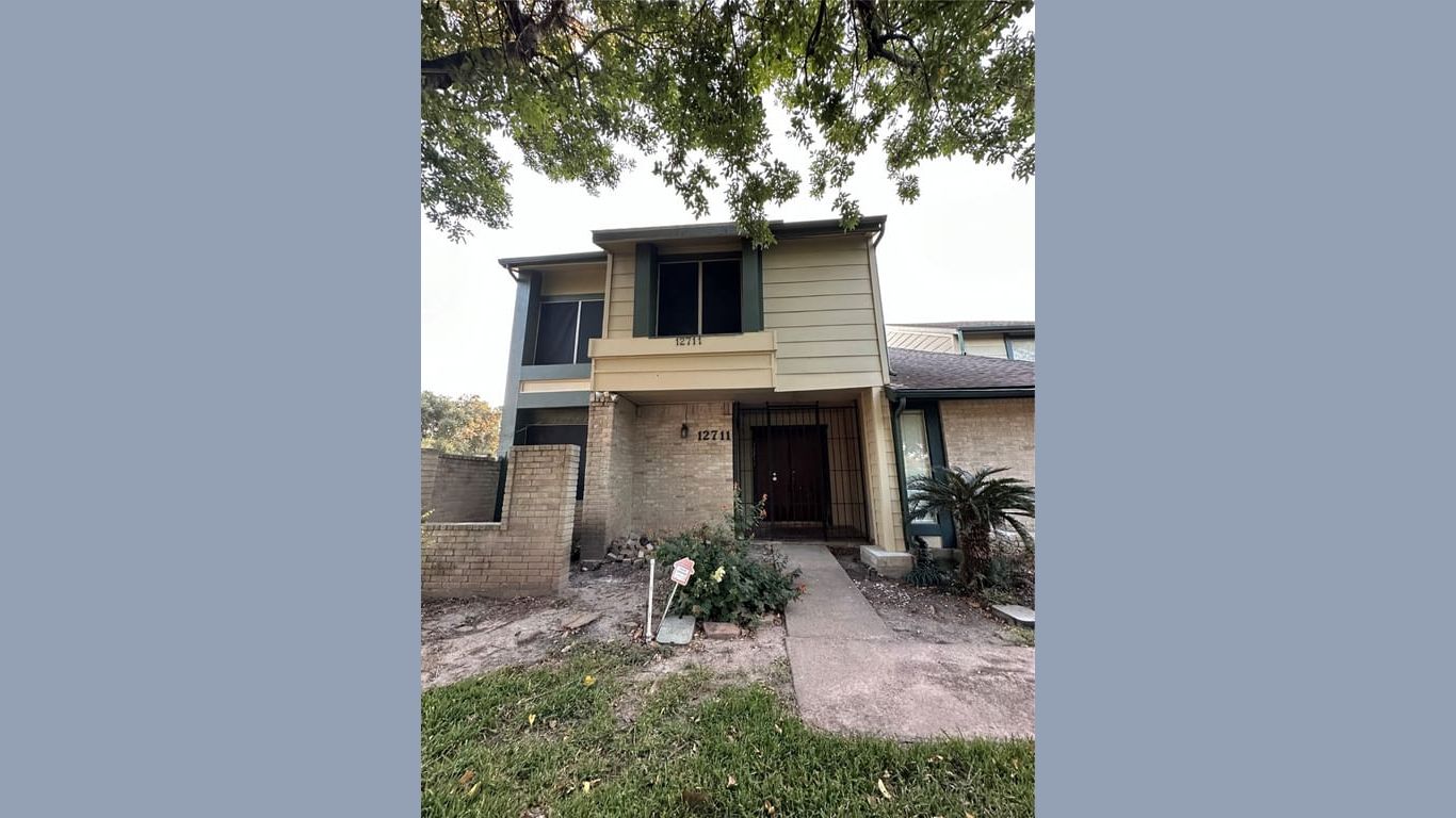 Houston 2-story, 3-bed 12711 Carvel Lane-idx