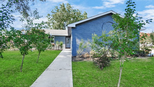 Houston 1-story, 3-bed 12031 Sharpcrest Street-idx