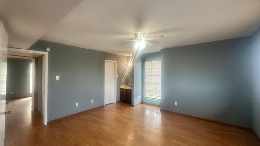 Houston 1-story, 2-bed 8323 Wilcrest Drive 17008-idx