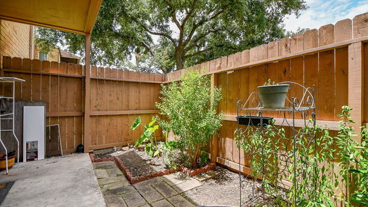 Houston 1-story, 1-bed 10555 Turtlewood Court 2702-idx