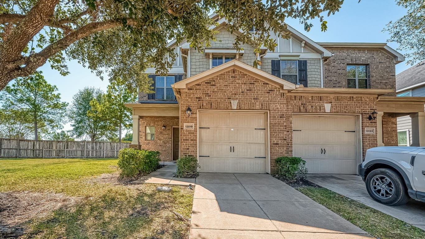 Houston 2-story, 3-bed 13019 Stratford Skies Lane-idx