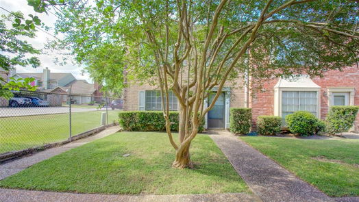 Houston 2-story, 2-bed 4124 Belle Park Drive-idx