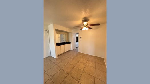 Houston null-story, 2-bed 8405 Wilcrest Drive 1606-idx