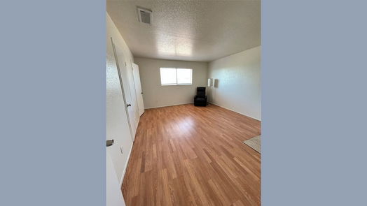 Houston null-story, 2-bed 8405 Wilcrest Drive 1606-idx